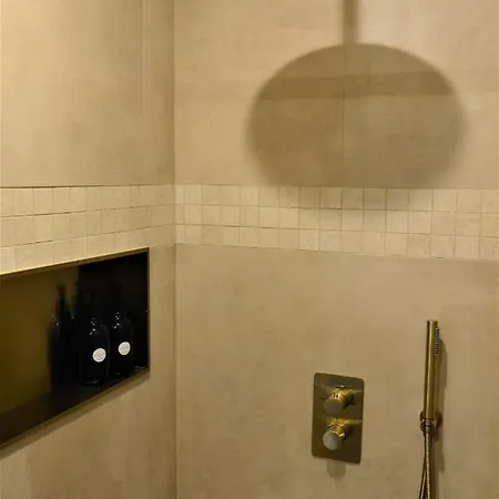 Downtown Spacious 2bdr 2 بيت للعطل أنتويرب